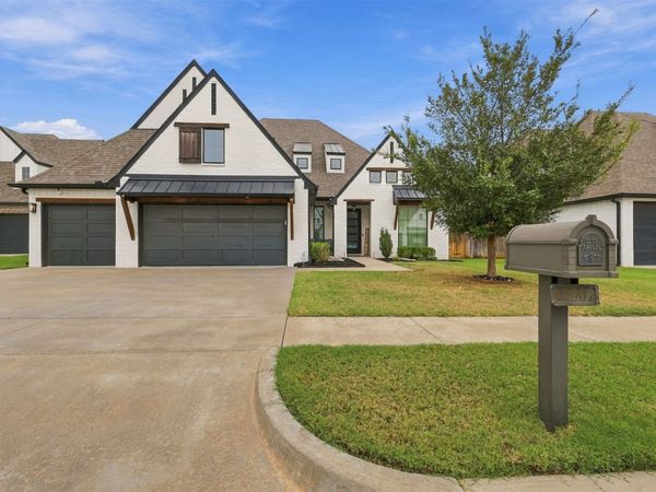 12907 S 6th Place , Jenks, OK 74037