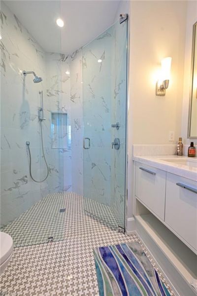 191 Bayfront Dr , Bonita Springs, FL 34134 Photo