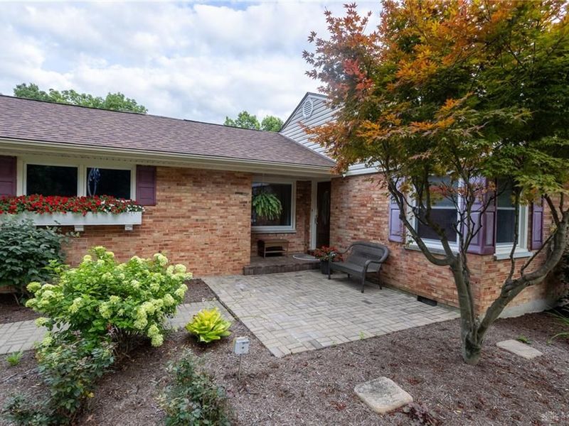 4363 Trails End Drive, Kettering, OH 45429 Photo 12