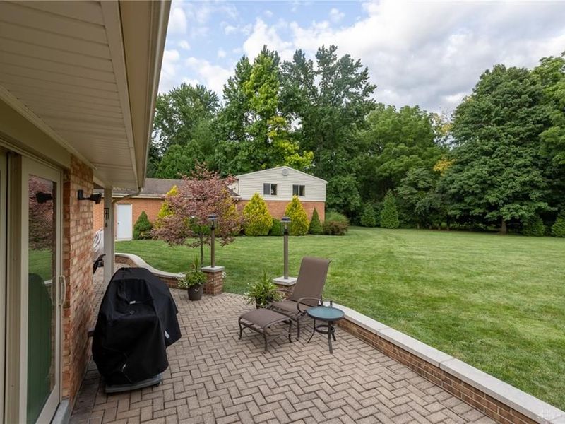 4363 Trails End Drive, Kettering, OH 45429 Photo 21