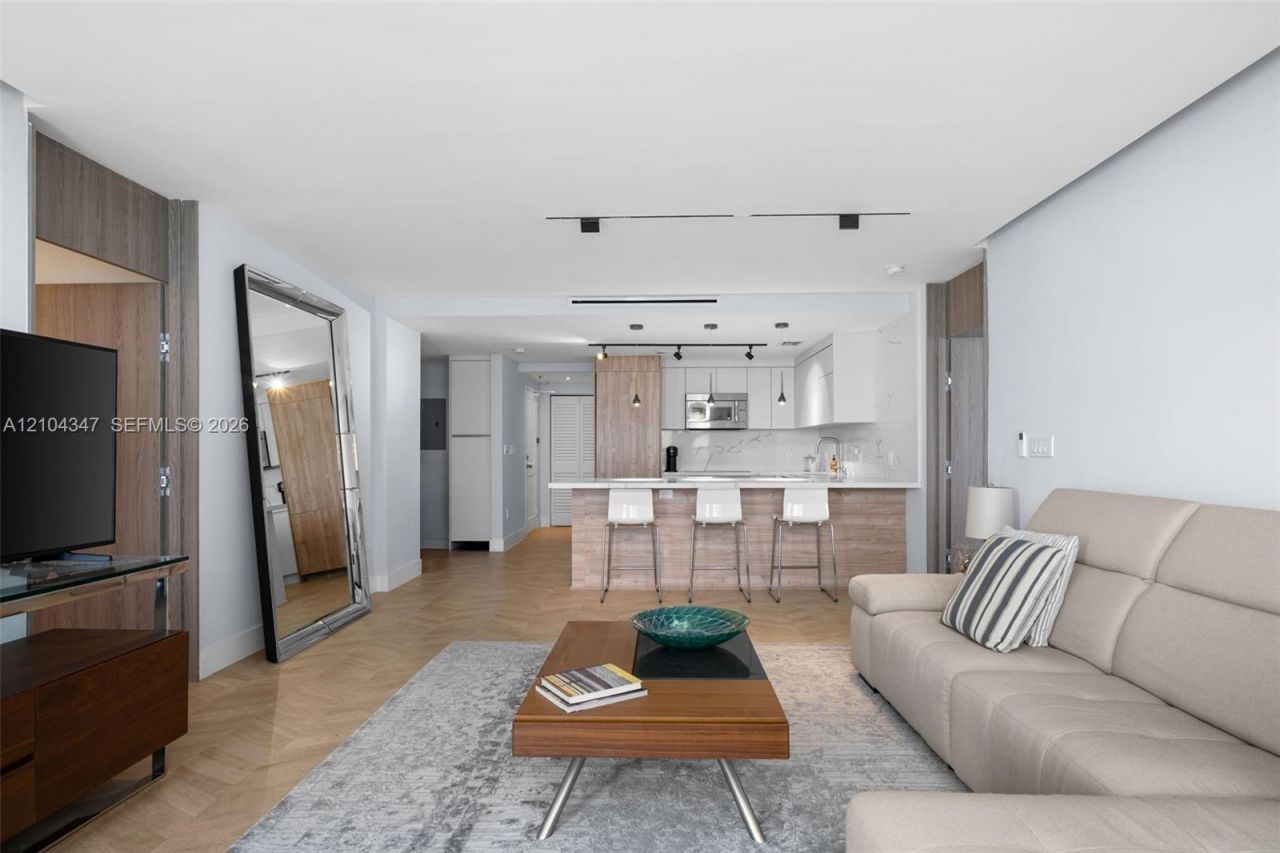10185 Collins Ave , Unit 919, Bal Harbour, FL 33154 Photo
