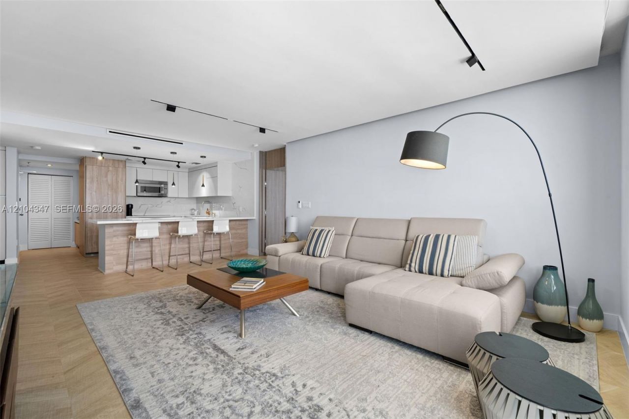 10185 Collins Ave , Unit 919, Bal Harbour, FL 33154 Photo