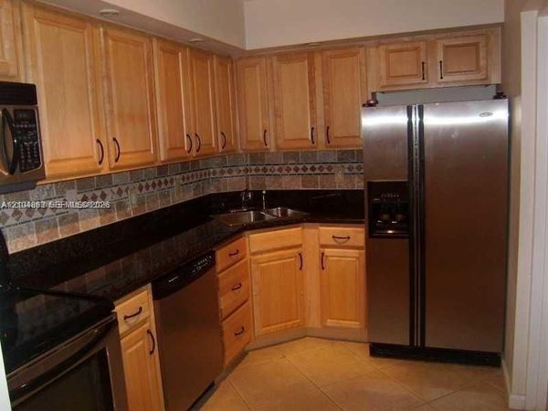 3129 Oakland Shores Dr , Unit A104, Oakland Park, FL 33309