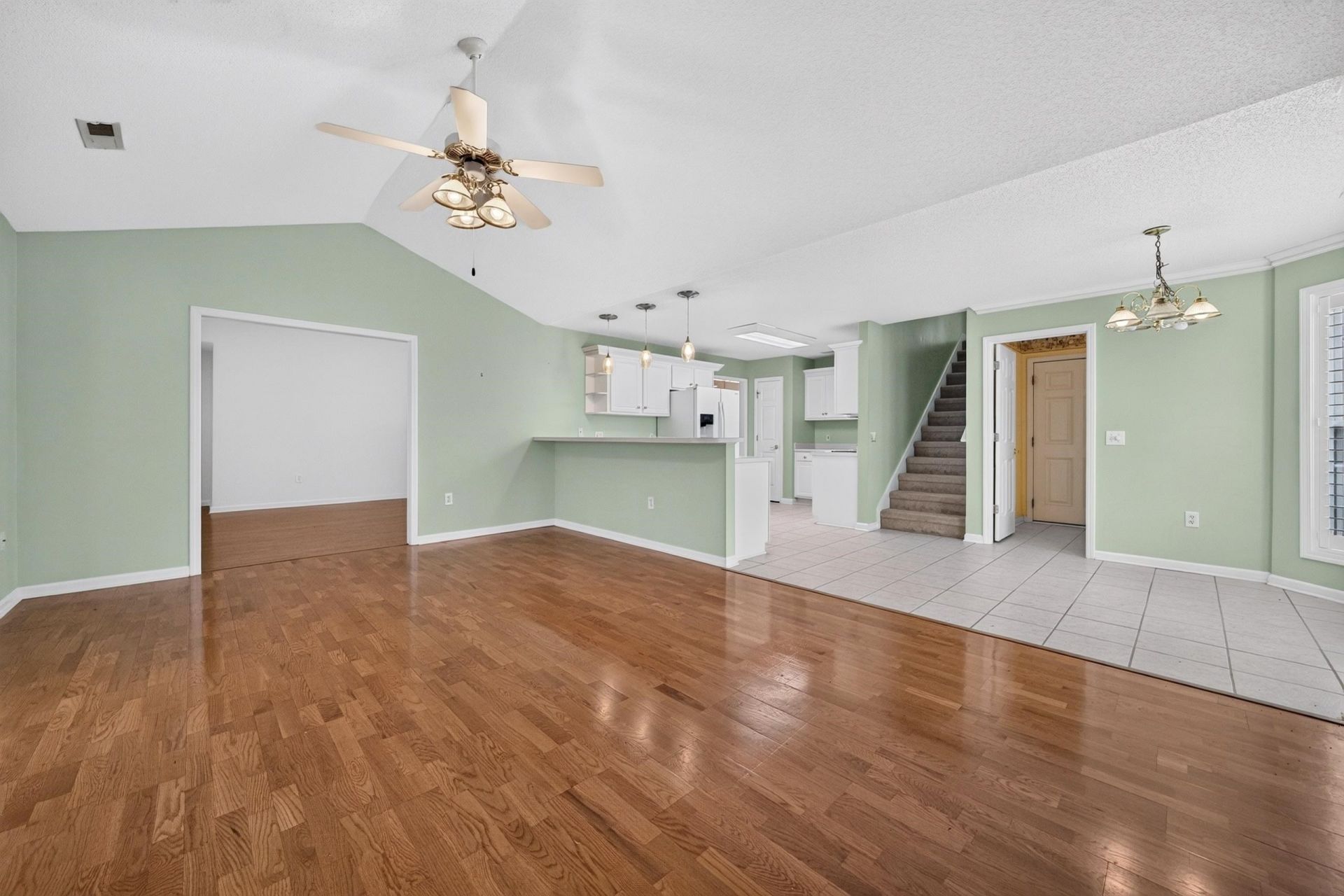 1076 Vestry Dr.  Photo 19