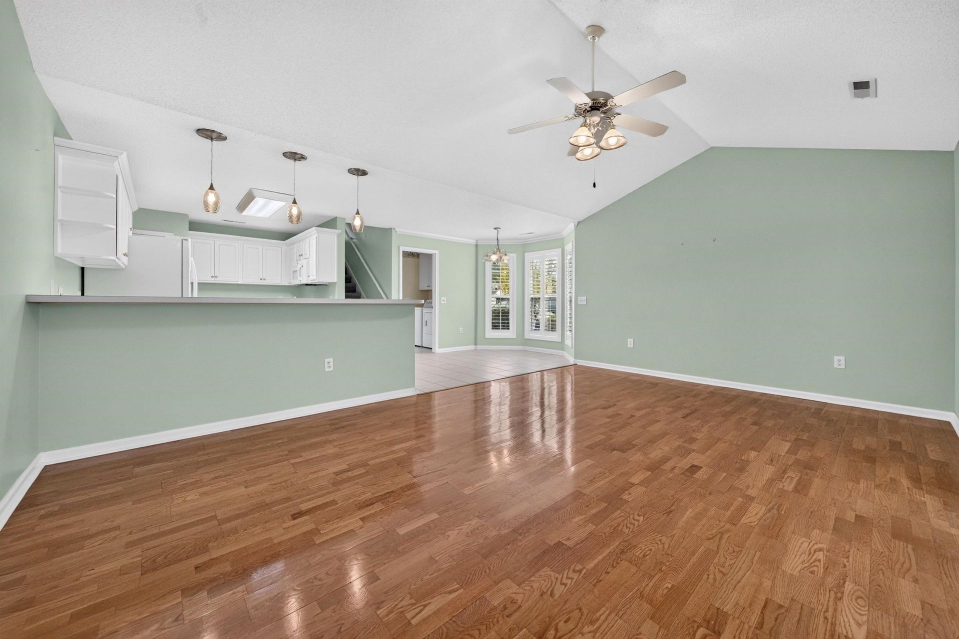 1076 Vestry Dr.  Photo 22
