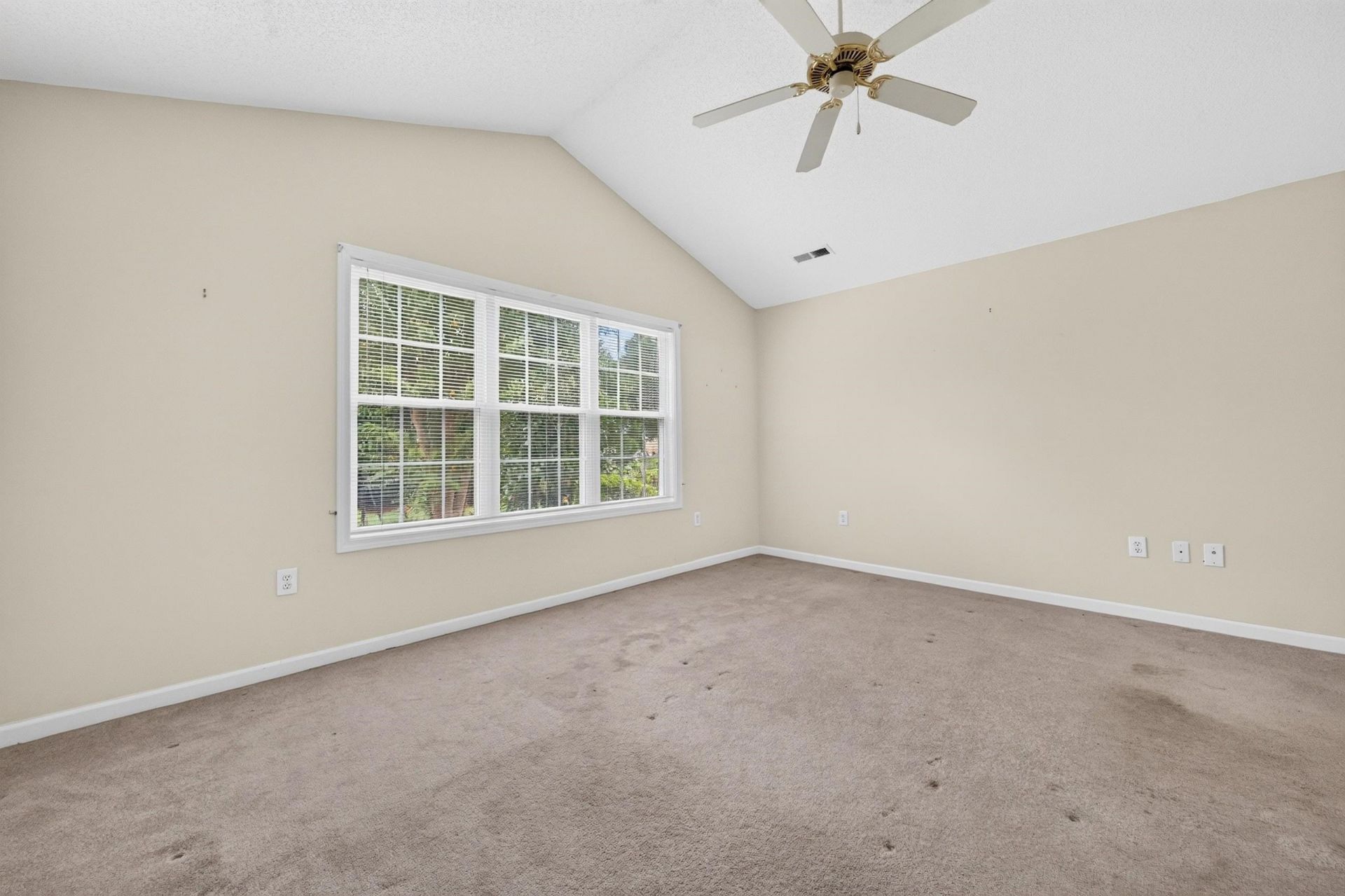 1076 Vestry Dr.  Photo 29