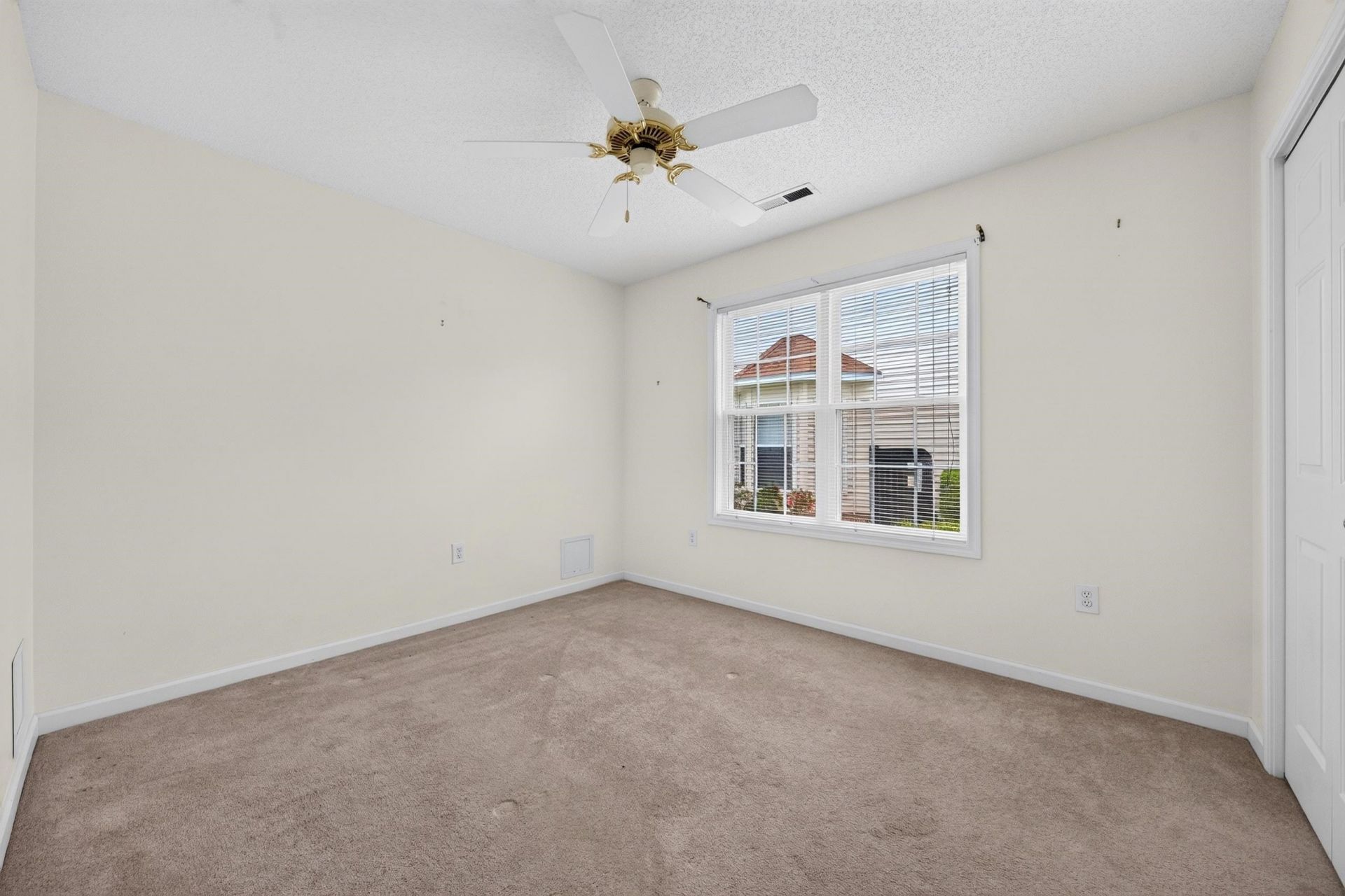 1076 Vestry Dr.  Photo 39