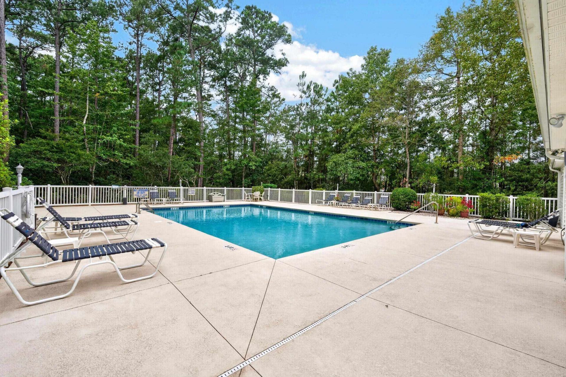 1076 Vestry Dr.  Photo 55