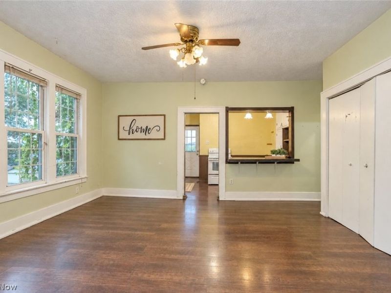 703 N 4th Street, Dennison, OH 44621 Photo 7