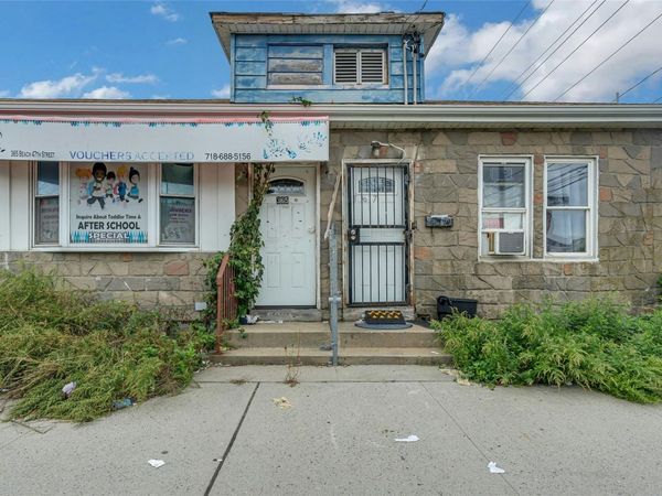 365 Beach 47th Street , Far Rockaway, NY 11691