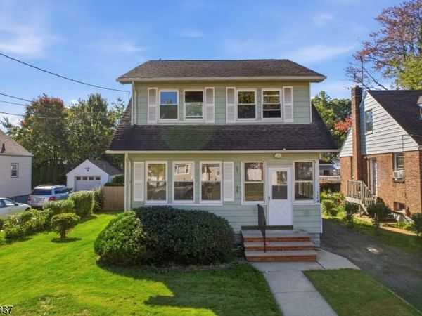 428 E 4Th Ave, Roselle, NJ 07203