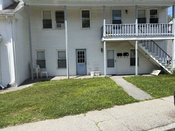 5 Hill St, Unit 2, Webster, MA 01570