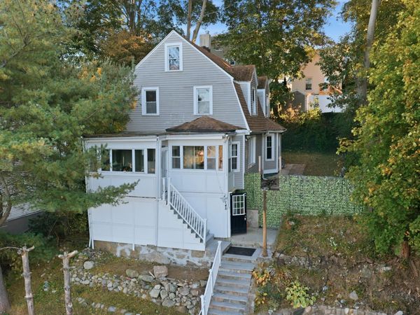 145 Winter St, Saugus, MA 01906