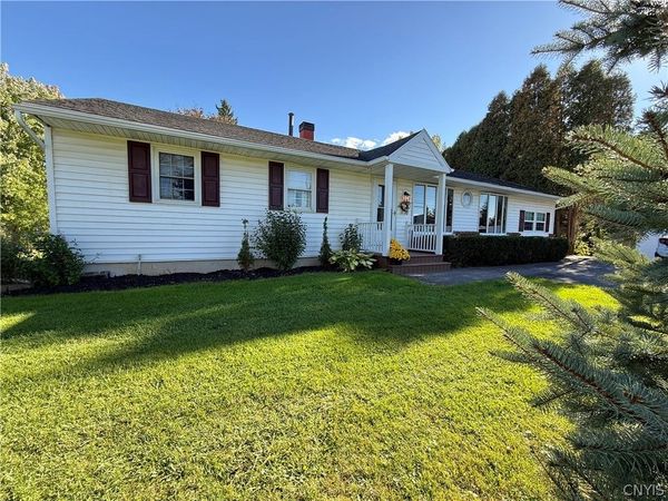 4362 Middle Settlement Road, New Hartford, NY 13413