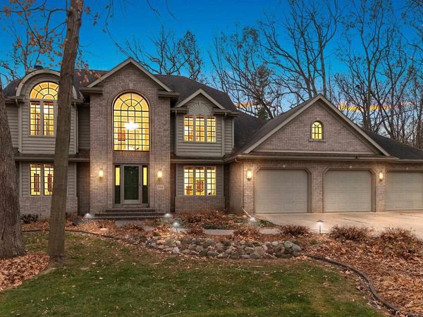 1789 MAIDSTONE CIRCLE, Green Bay, WI 54313