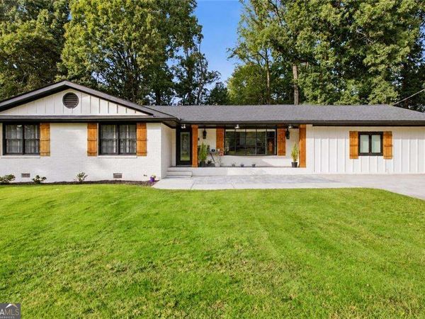 261 Lendon Lane, Lawrenceville, GA 30043