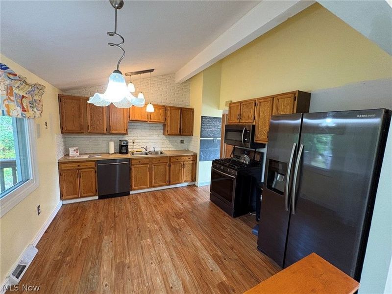 474 Mohawk Trail, Brunswick, OH 44212 Photo 20