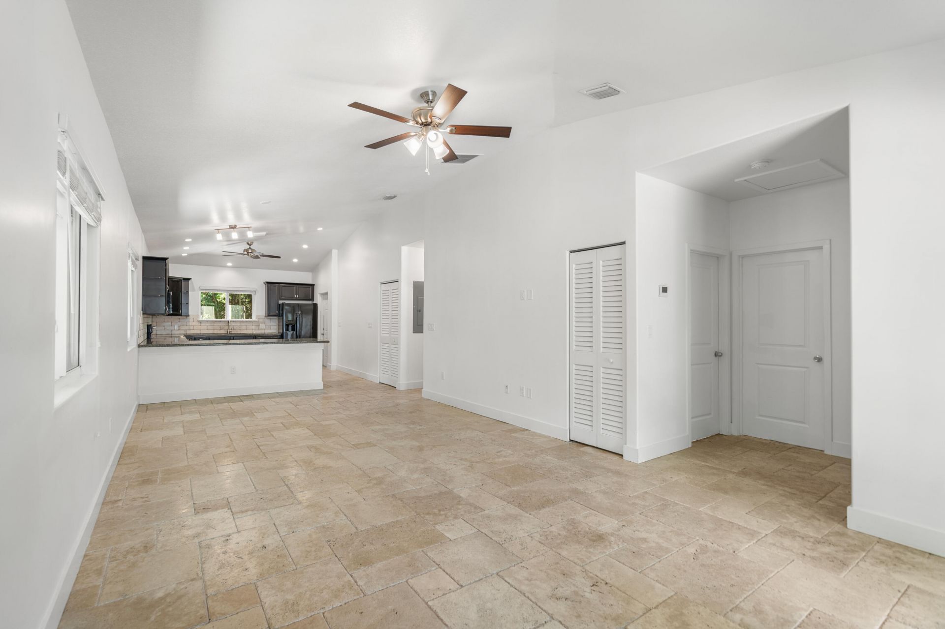 639 Cabrera Street, Key Largo, FL 33037 Photo