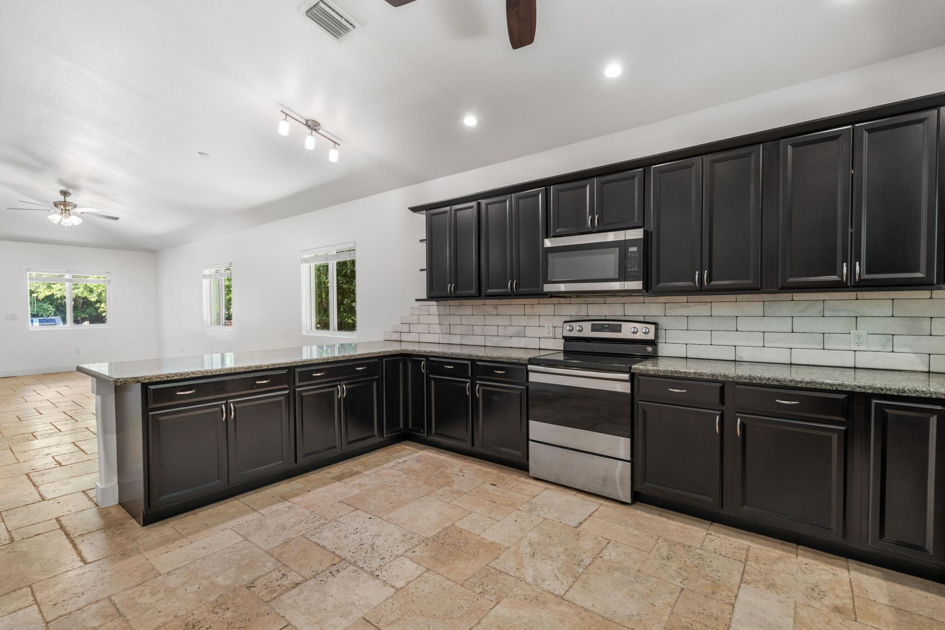639 Cabrera Street, Key Largo, FL 33037 Photo