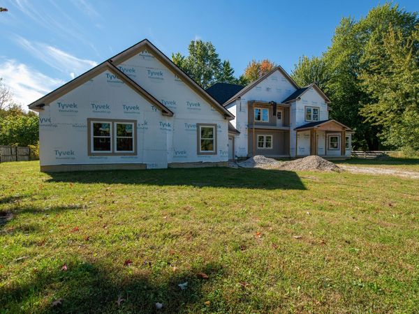 176 Summit Glen Road SW, Pataskala, OH 43062