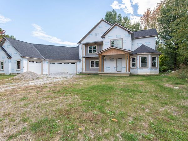 176 Summit Glen Road SW, Pataskala, OH 43062
