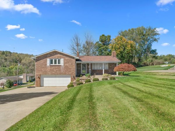 240 Manor Drive, Wellsburg, WV 26070