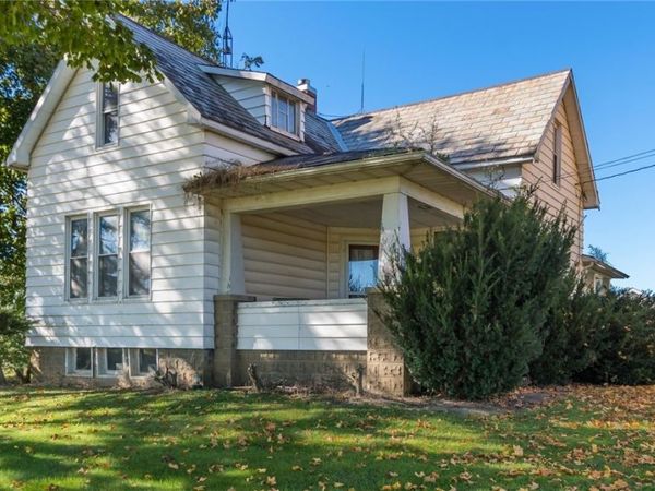 17791 Leatherwood Road , Salesville, OH 43778