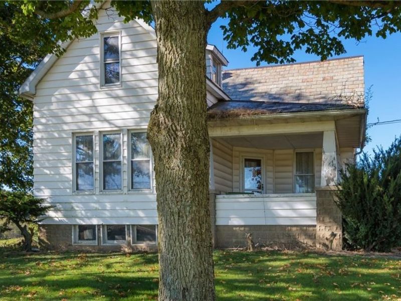 17791 Leatherwood Road, Salesville, OH 43778 Photo 3