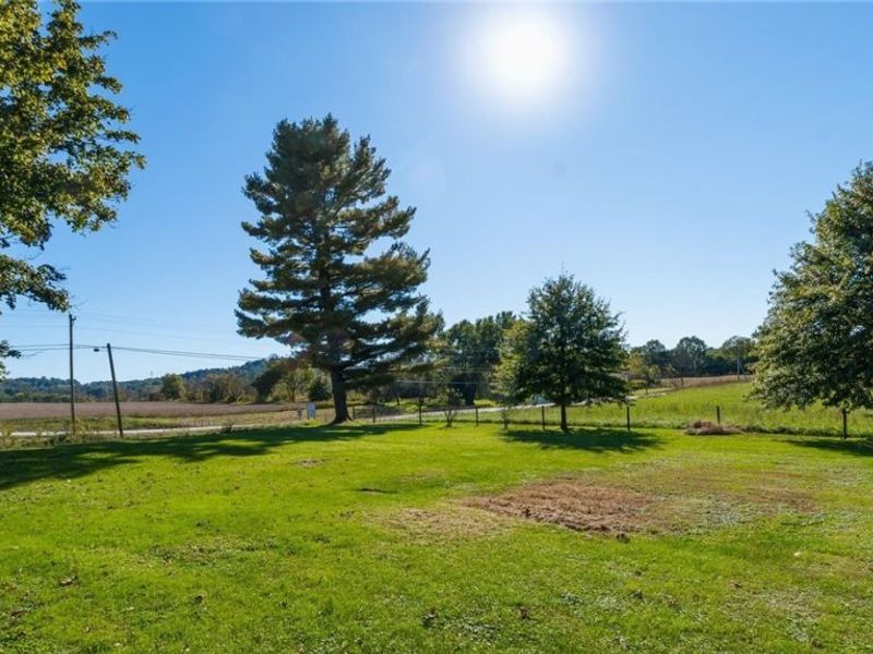 17791 Leatherwood Road, Salesville, OH 43778 Photo 37