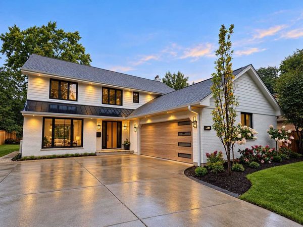 309 W Maple Street , Hinsdale, IL 60521