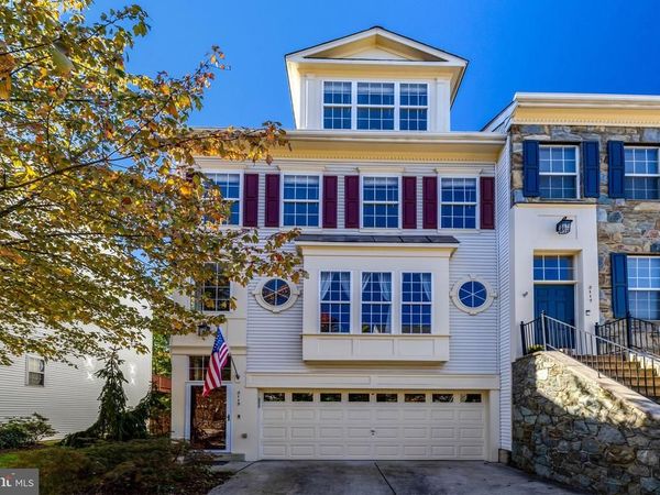 2115 CAPSTONE CIRCLE, HERNDON, VA 20170