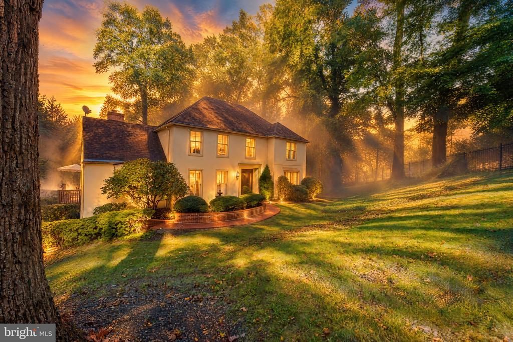 2131 COUNTY LINE ROAD , VILLANOVA, PA 19085