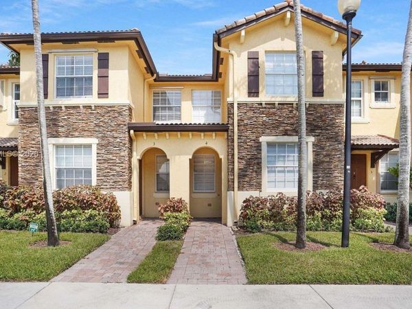 9229 SW 227th St , Unit 4-9, Cutler Bay, FL 33190