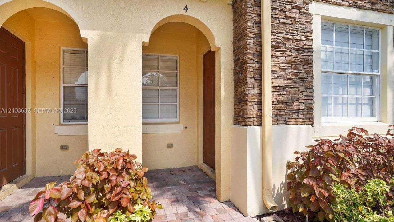 9229 SW 227th St , Unit 4-9, Cutler Bay, FL 33190 Photo