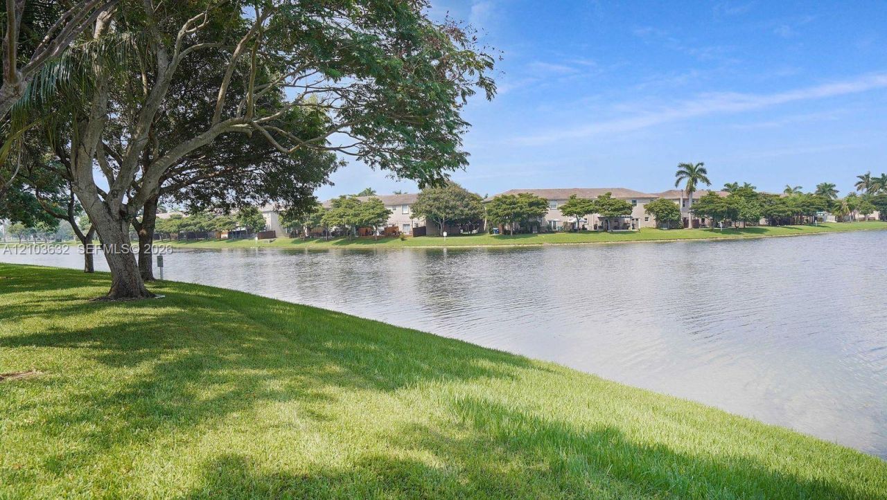 9229 SW 227th St , Unit 4-9, Cutler Bay, FL 33190 Photo