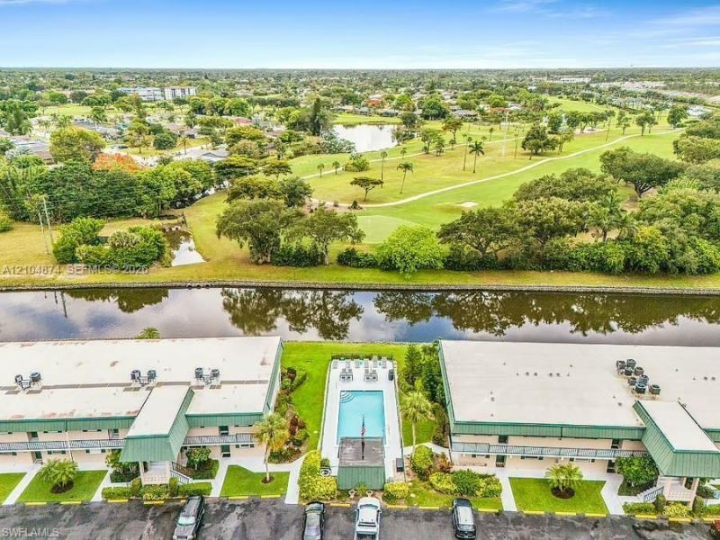 600 Valley Stream , Unit F8, Naples, FL 34113 Photo