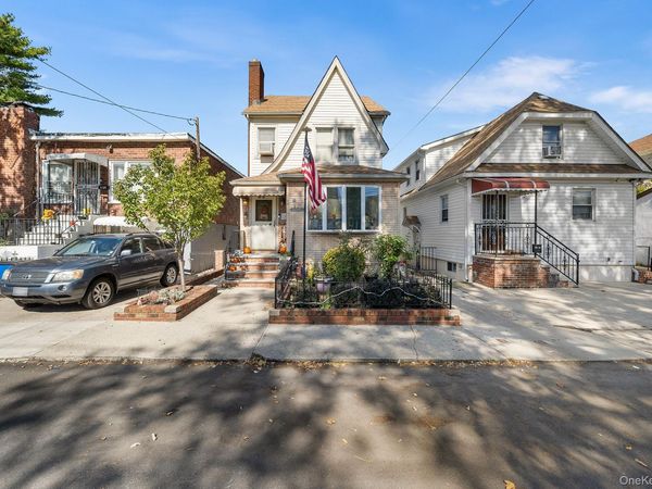 12607 7th Avenue , College Point, NY 11356