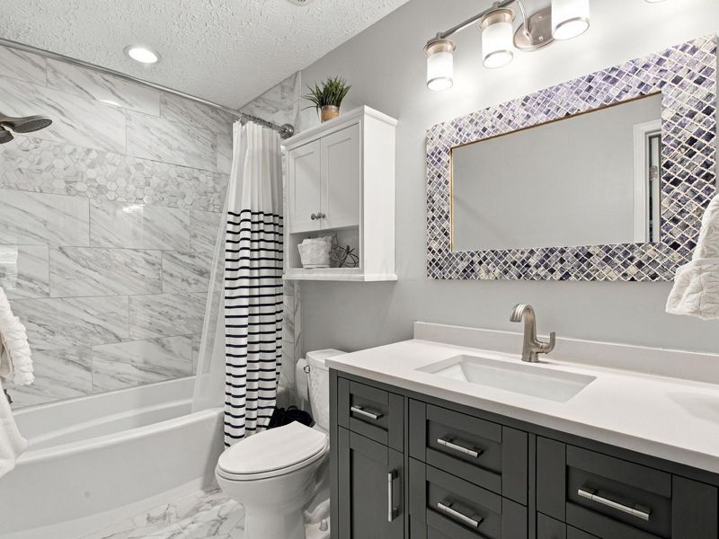 4999 Castlerea Court, Columbus, OH 43221 Photo 22