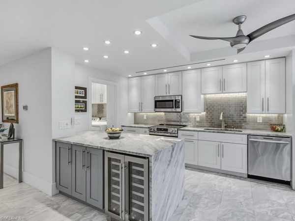 220 S Collier BLVD , Unit 806, MARCO ISLAND, FL 34145