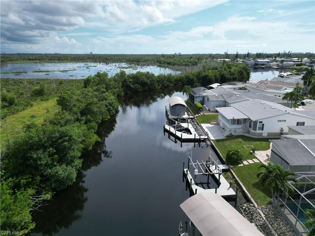 17611 Canal Cove Ct , Fort Myers Beach, FL 33931 Photo