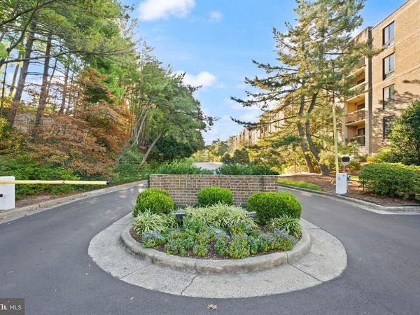 807 N HOWARD STREET, Unit 319, ALEXANDRIA, VA 22304