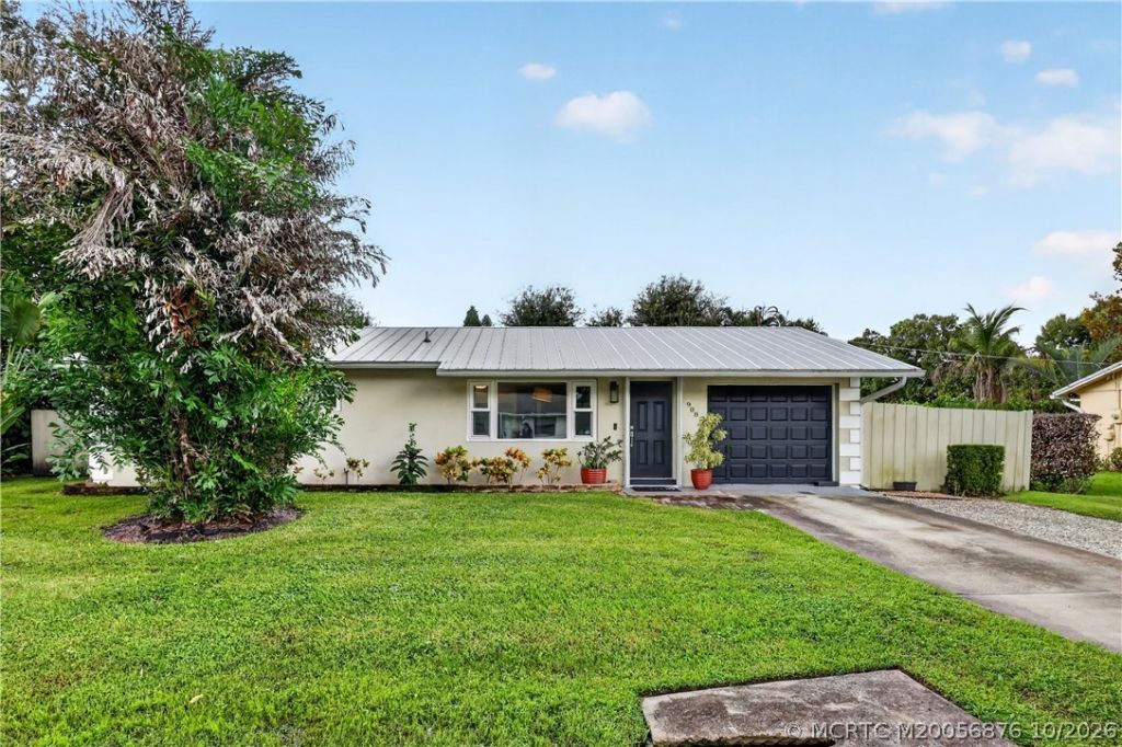 908 SW 36th Terrace, Palm City, FL 34990 Photo