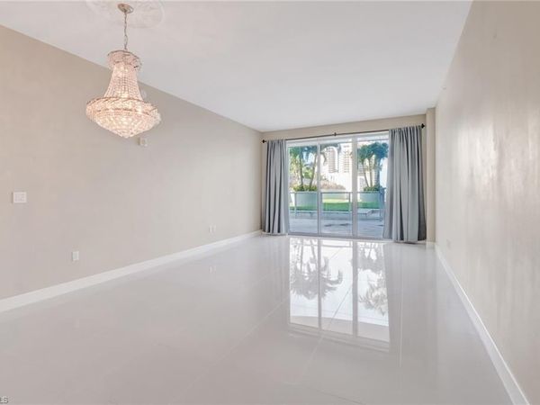 3000 Oasis Grand BLVD , Unit 401, FORT MYERS, FL 33916