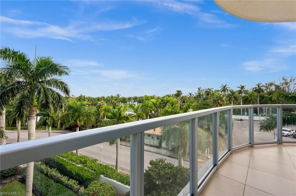3000 Oasis Grand Blvd , Unit 401, Fort Myers, FL 33916 Photo