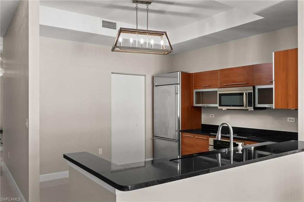 3000 Oasis Grand Blvd , Unit 401, Fort Myers, FL 33916 Photo