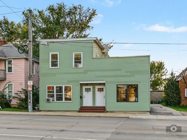 102 N Ohio Street , Aurora, IL 60505