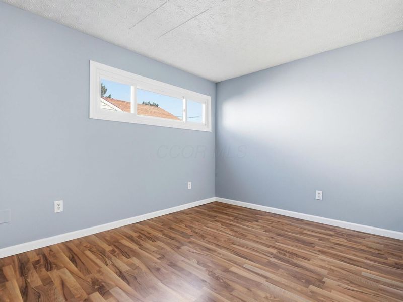 266 S Yearling Road, Columbus, OH 43213 Photo 10