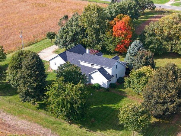 6181 Hollywood Road, Stevensville, MI 49127