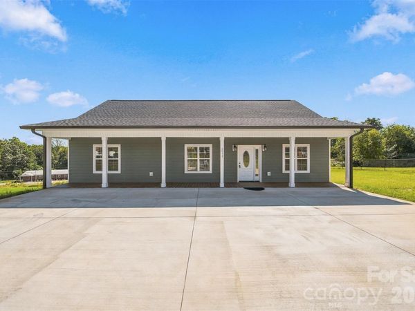 2937 Frank Whisnant Road , Morganton, NC 28655