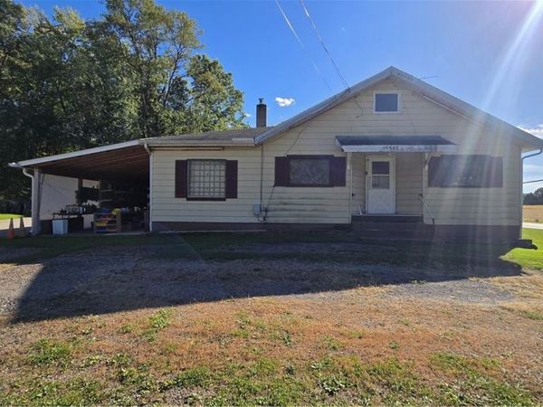 14487 Mahoning Avenue , Lake Milton, OH 44429
